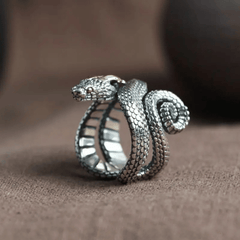 Serpent Ring (Adjustable)