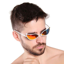 Load image into Gallery viewer, Doflamingo Sunnies